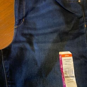 NWT stretch skinny jeans girls